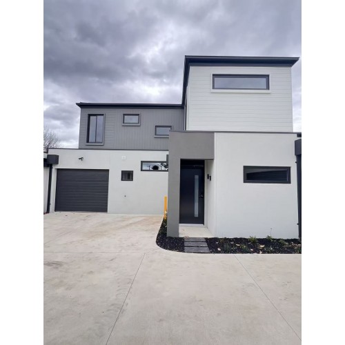 墨尔本东南区精品3房联排